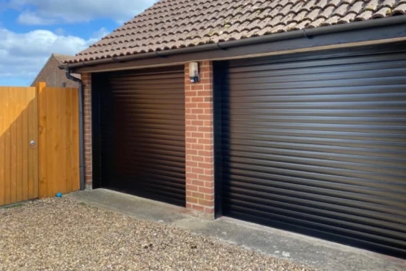 Insulated roller garage door replacement in Braintree